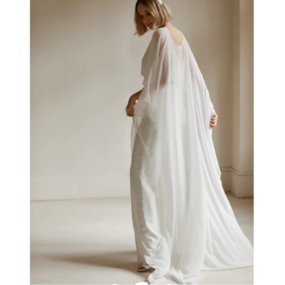 Bridal Cape - Davie and Chiyo - One Size